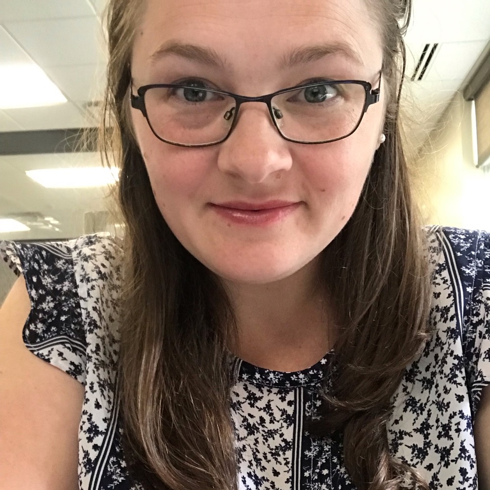 Meet your Posher, Jasmina